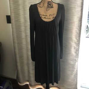 Medium gray long sleeve light weight dress